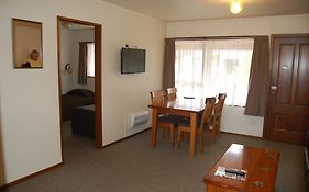 Carisbrook Motel
